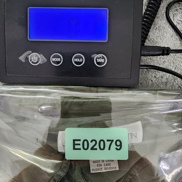 Vintage 80s Jonathan Martin Top Womens S Green Silk Sleeveless Button Up Preppy - Picture 9 of 9